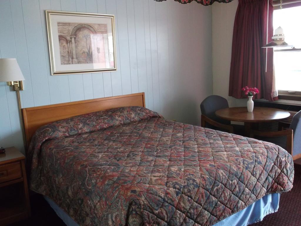 Rainbow Motel Montpelier Δωμάτιο φωτογραφία
